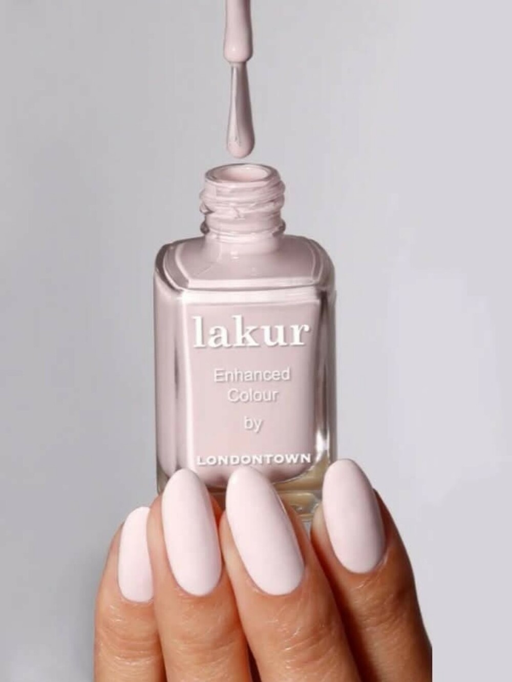 Londontown Inc. Lakur Nail Pôlish in MACAROON at NIGHT  pastel powder pink *BNIP